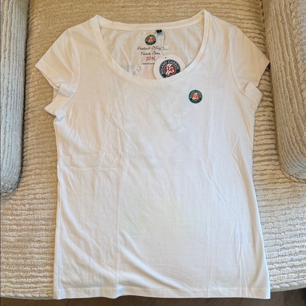 Women's White Scoop Neck T-Shirt